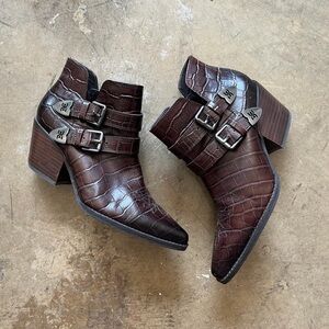 Sam Edelman Croc-Embossed Dark Brown Ankle Booties Size 8
